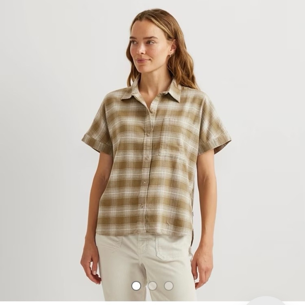 Eddie Bauer | Field Flex Short Sleeve Flannel Shirt in Antique Pine Size XS